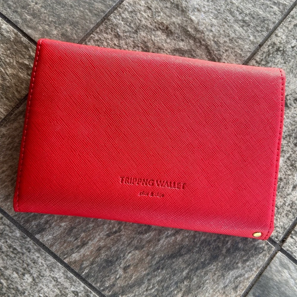 Tripping Wallet - Picture 6 of 9